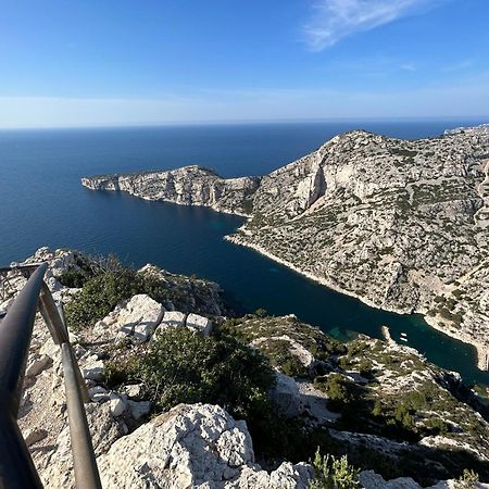 Superbe Appart, Central, Petit Balcon & Vue Place Marseille Exteriör bild