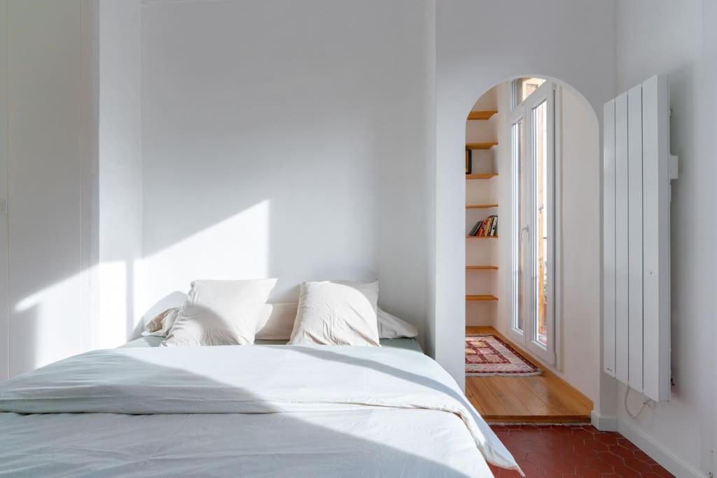 Superbe Appart, Central, Petit Balcon & Vue Place Marseille Exteriör bild